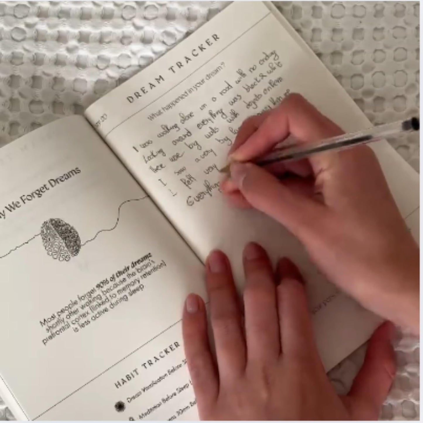 Dream Tracker – Guided Dream Journal for Women | Self Discovery & Emotional Healing Notebook for Lucid Dreaming, Sleep Reflection, and Subconscious Awareness