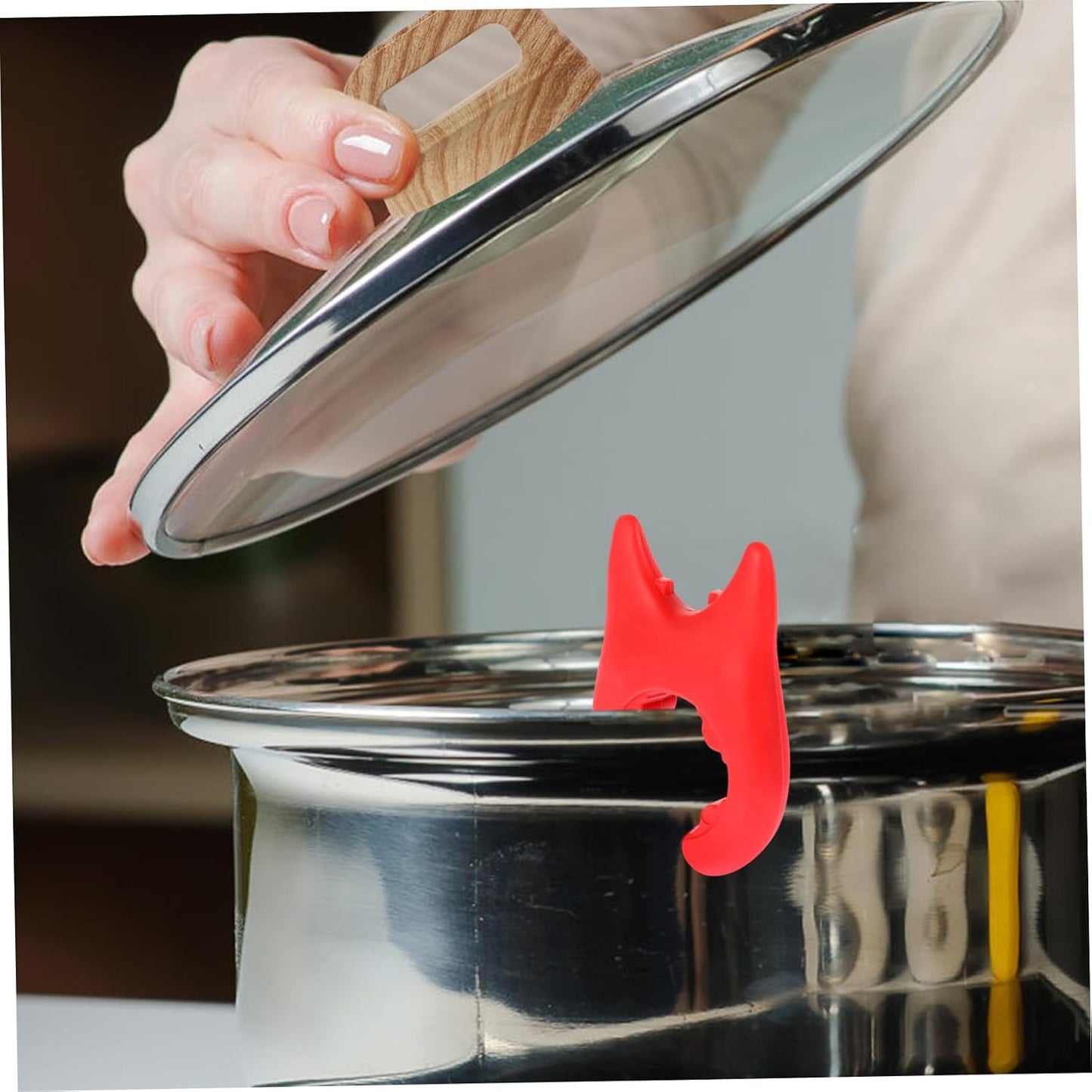 ULTECHNOVO 6pcs Spill Pot Lid Lifters Silicone Boil Stoppers for Kitchen Use Prevent Overflow and Keep Lids Elevated Easy to to Touch
