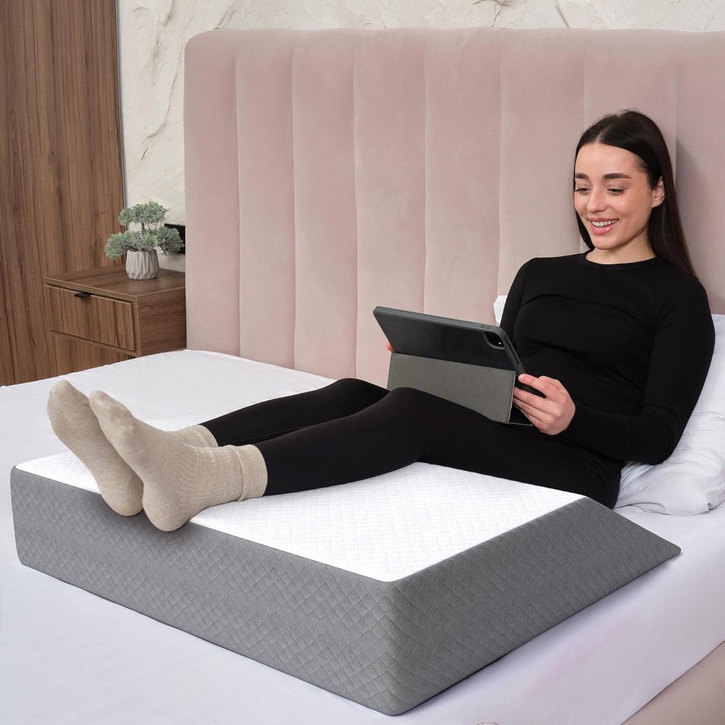 Kölbs Extra Wide Leg Elevation Pillow, Chic Jacquard Cover, XL and Wide for More Comfort Bed Wedge Pillow for Legs, Leg, Knee, Ankle Elevation Post Surgery