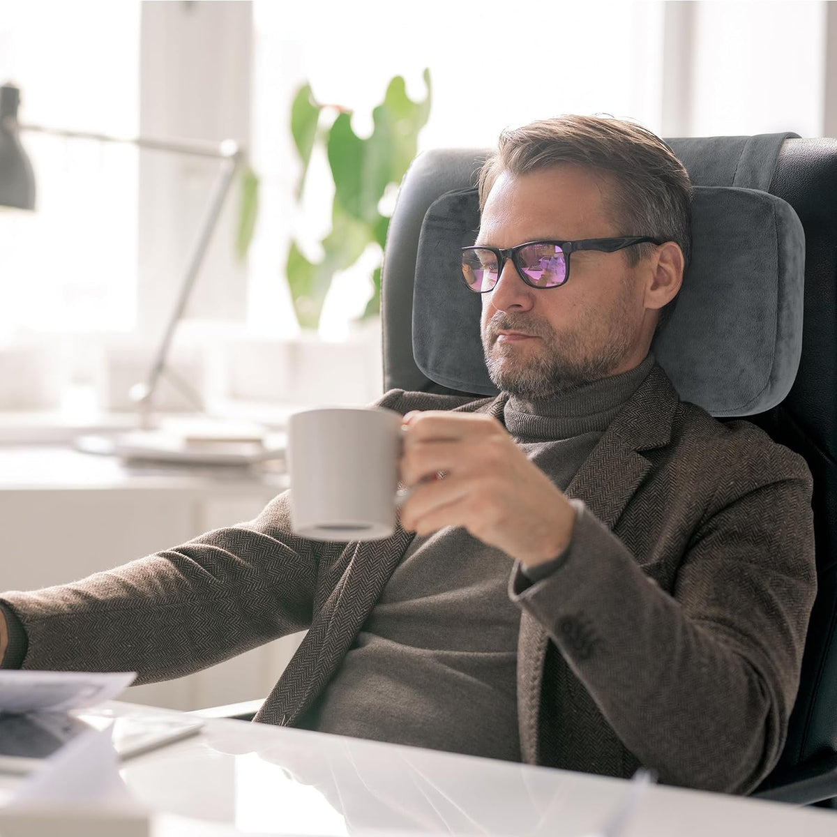 HOMBYS Memory Foam Neck Pillow for Recliner, Adjustable Headrest Cushion with Soft Plush Fabric and Medium Firm Filling, Design for Recliner Sofa Armchair, Machine Washable and Non-Slip (Black)