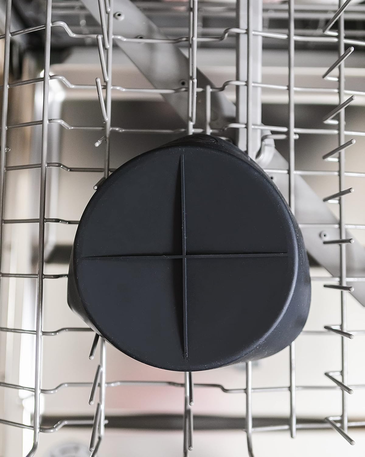 The Silicone Kitchen Reusable Silicone Air Fryer Liner with Conversion Chart Magnet, Dishwasher Safe, BPA Free, 7.5 Inch Diameter, Matte Black