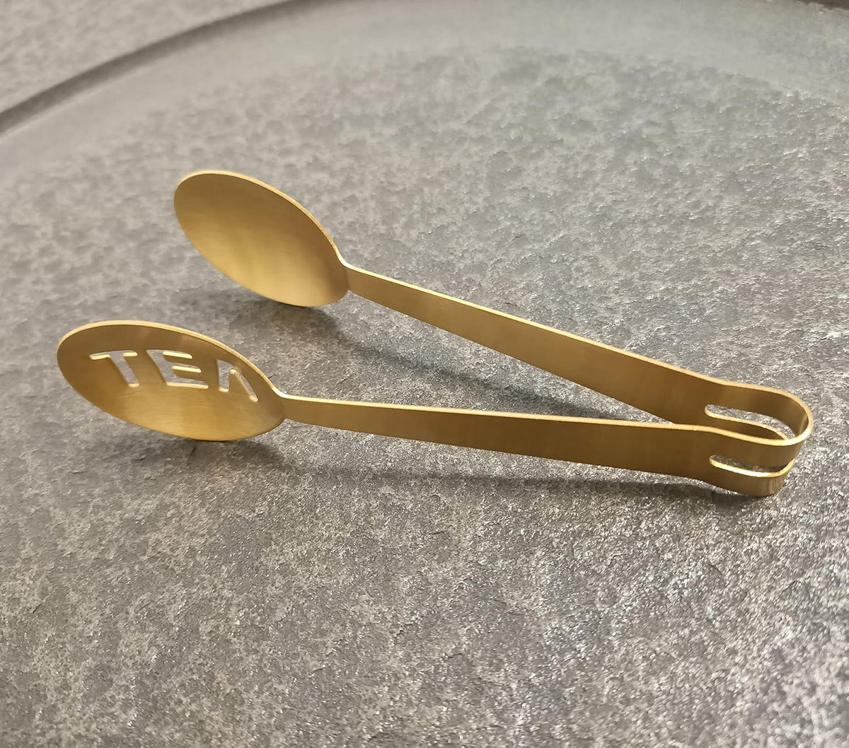 Golden Tea Bag Squeezer (Pack of 2), Stainless Steel Oval Tea Bag Squeezer Tongs, Tea Filter Clamp Tea Strainer Holder Clip, Suitable for Gripping Ice Cube, Sugar and Lemon Slice
