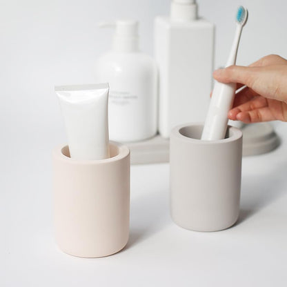 Diatomite Drying Stone Toothbrush Holder, Modern Ceramic-Look Countertop Cup with Drainage for Bathroom, Quick Drying Electric Toothbrush & Toothpaste Organizer, Stoneware Finish