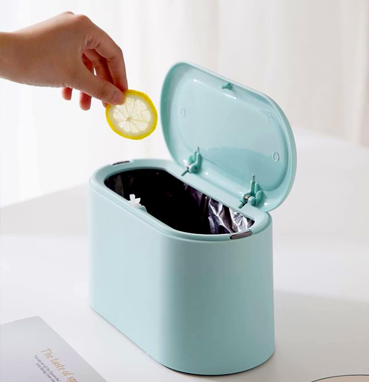 LTWQLing Mini Trash Can with Lid - Removable Small Garbage Can, Tiny Plastic Trash Bin, Pop Up Countertop Wastebasket, Counter Garbage Lint Bin for Bathroom,Office,Kitchen,Desk,Coffee Table(White)