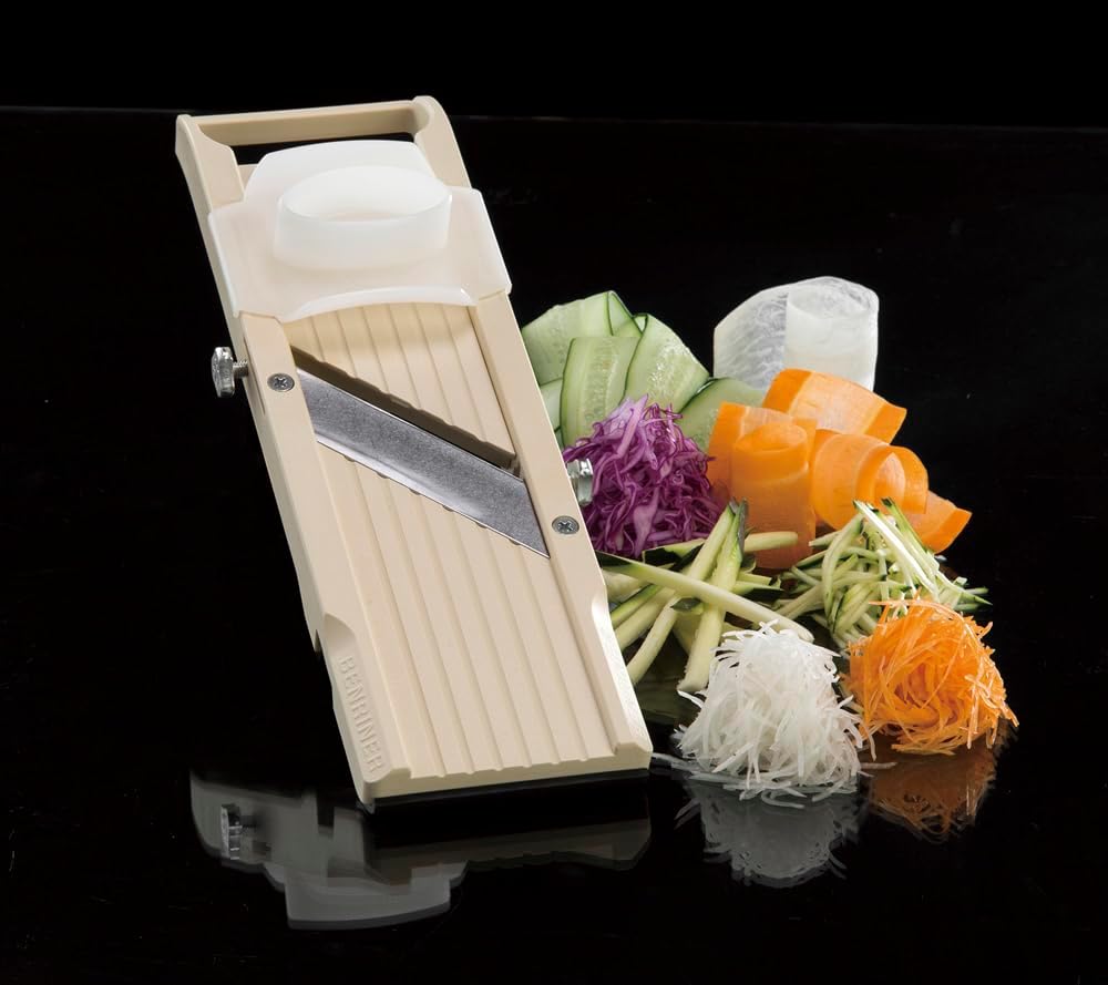 Benriner Mandoline Jumbo Slicer, Japanese Stainless Steel Blade, Beige