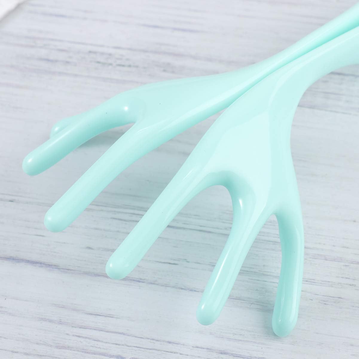 Scalp Massage Tool Handheld Head Massager 2pcs Portable Massager for Neck Shoulder Scalp Random Color