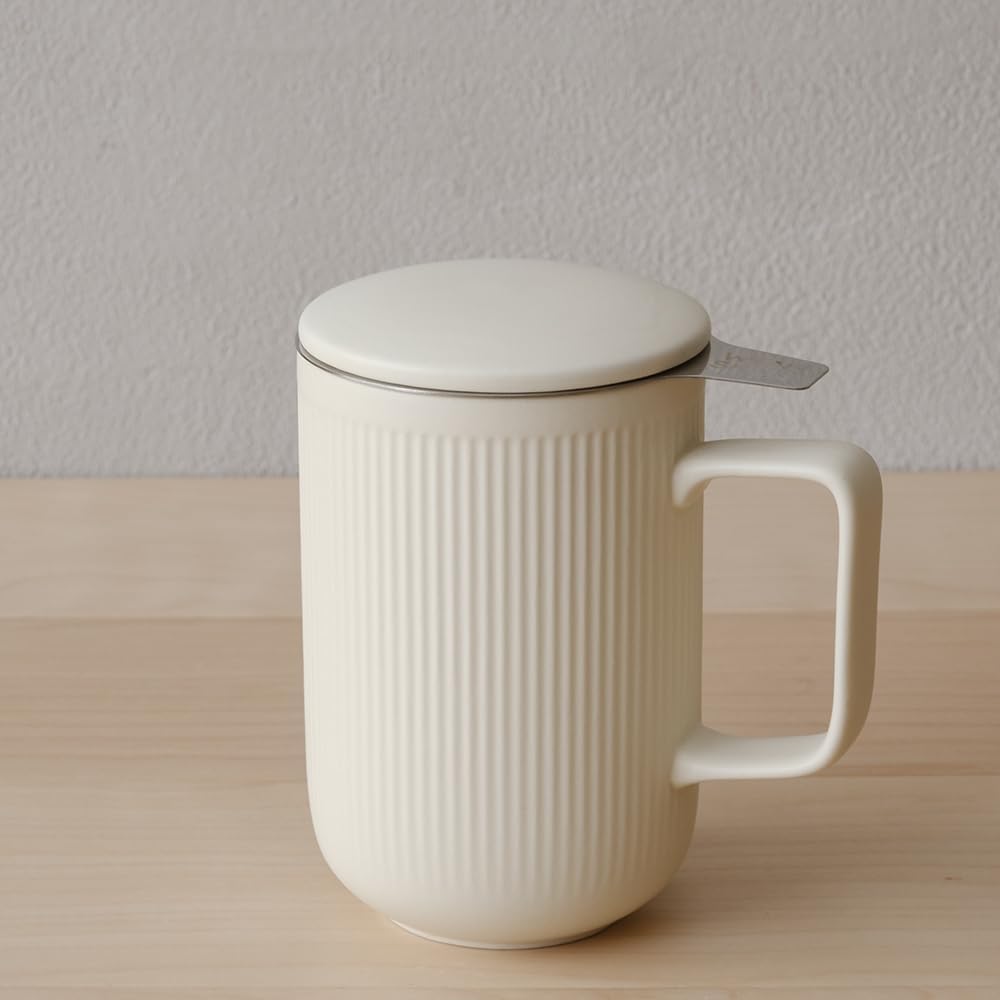 WENSHUO Tea Infuser Mug with Lid, Ceramic Cup for Loose Leaf, 20 oz, Crème | 20 oz ceramic tea infuser mug with lid and fine-mesh stainless steel basket for steeping loose leaf, floral and herbal teas.