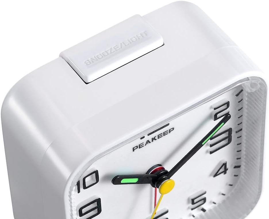Peakeep Small Battery Operated Analog Travel Alarm Clock Silent