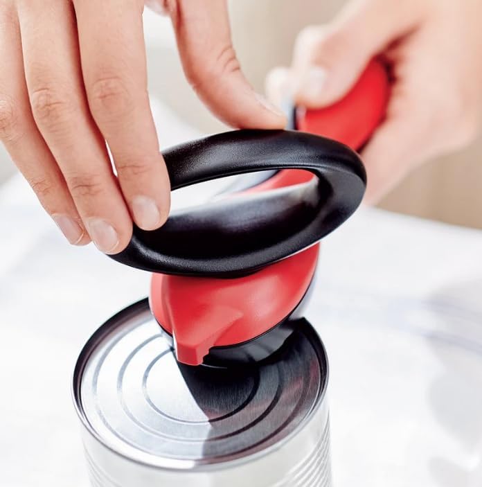 Tupperware Ergonomic Smooth Edge Can Opener Red and Black