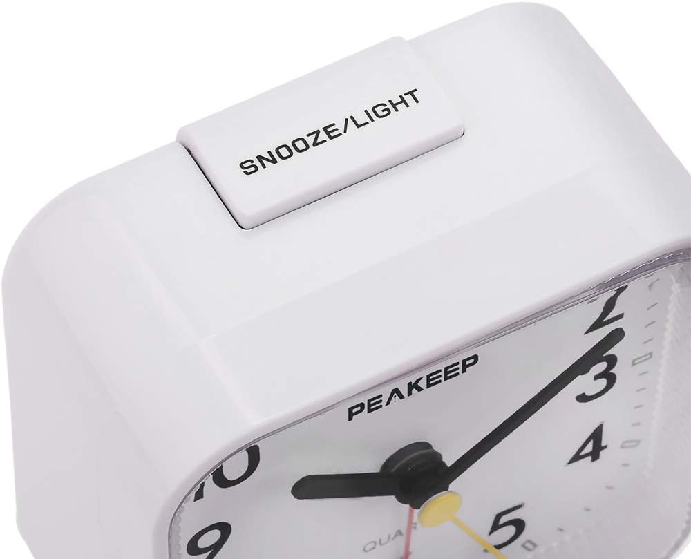 Peakeep Small Battery Operated Analog Travel Alarm Clock Silent