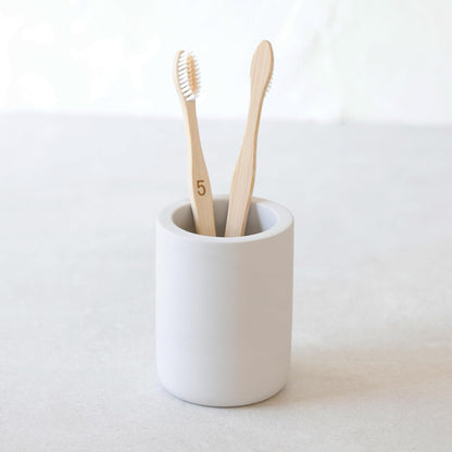 Diatomite Drying Stone Toothbrush Holder, Modern Ceramic-Look Countertop Cup with Drainage for Bathroom, Quick Drying Electric Toothbrush & Toothpaste Organizer, Stoneware Finish