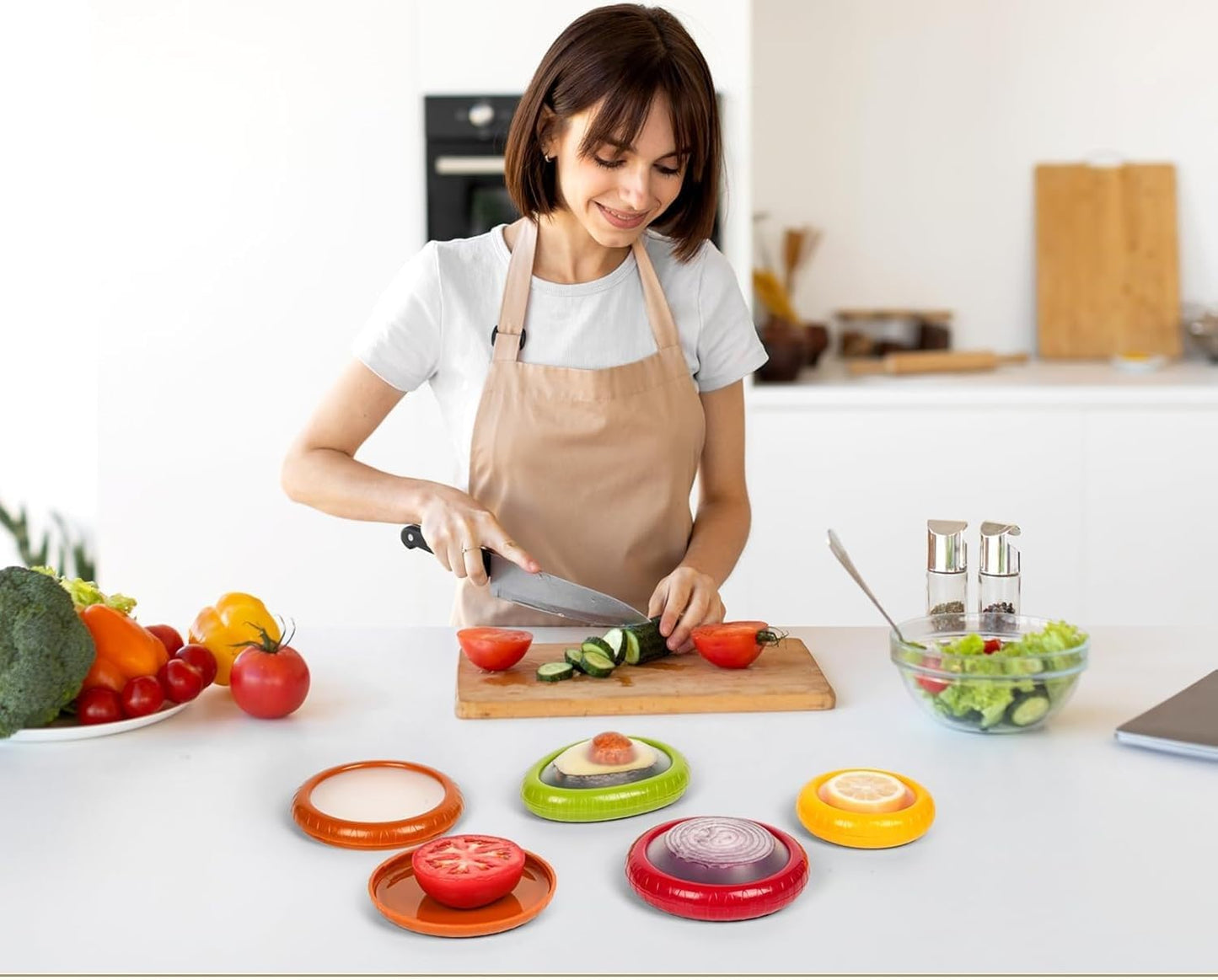 4Pcs Silicone Food Storage Containers with Bonus Knife - Reusable for Avocado, Onion,Tomato & Limon.