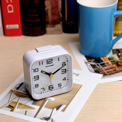 Peakeep Small Battery Operated Analog Travel Alarm Clock Silent