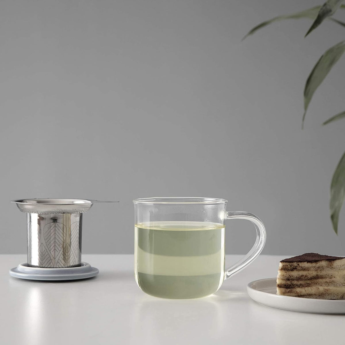 VIVA Minima Balance Glass Tea Cup with Infuser and Lid, 17oz, Clear Bamboo