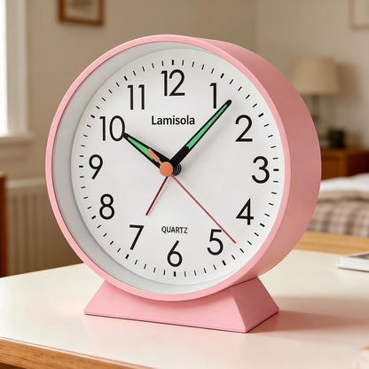 4.5 Inch Small Desk Clock Battery Analog Alarm Clock for Bedroom, Black