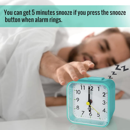 Lamisola Small Analog Travel Alarm Clock, Battery Operated Desk Table Shelf Clock for Kids, Quieter Bedside Alarm Clocks for Bedrooms Bathroom Living Room Kitchen, Black