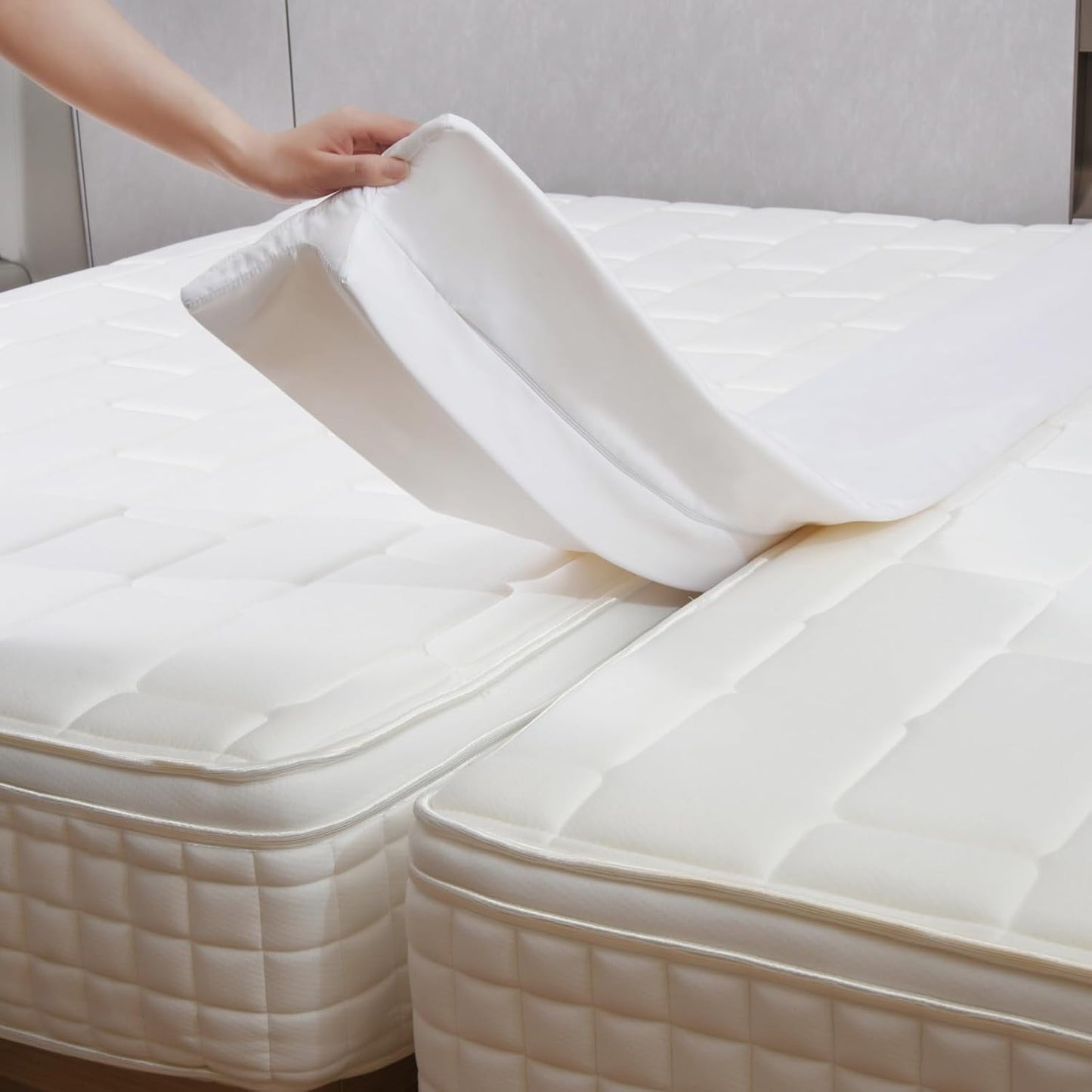 Vekkia Split King Gap Filler for Adjustable Bed,Twin to King Bed Converter Kit,Bed Bridge Twin to King,Mattress Connector with Washable Cover,for Guests Stayovers,Family Room(75in×10in) | Firm Support Twin to King Converter, Bed Bridge Fits 1.5”-3”Gaps,
