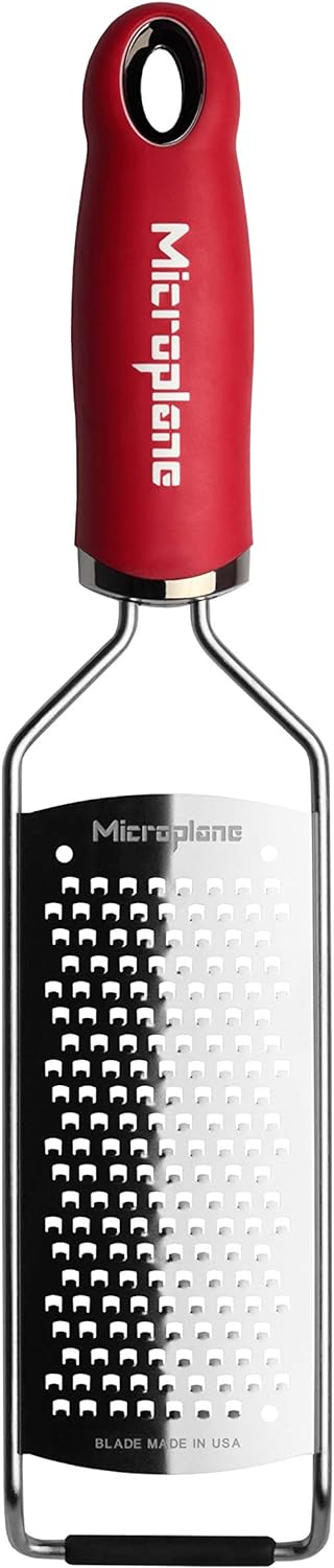 Microplane Gourmet Series Cheese Grater with Soft Touch Handle (Extra Coarse, Black)