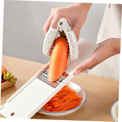 IMIKEYA 2Pcs Reusable Vegetable Cutting Finger Guards Kitchen Safety Protectors for Slicing Fruits and Vegetables Sturdy and Easy to Use Hand Protection Shields Random Color