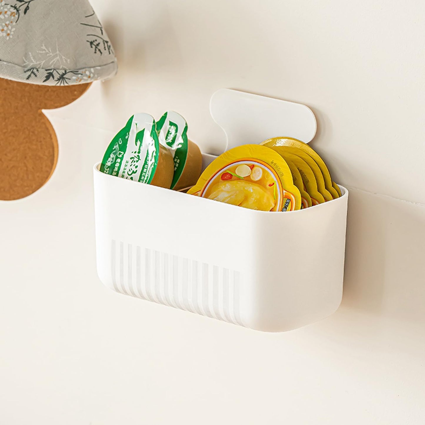 Fridge Magnetic Cup Storage Rack, Magnetic Locker Organizer for Pen, Holder for Laundry, Board, Desks, Dresser, White
