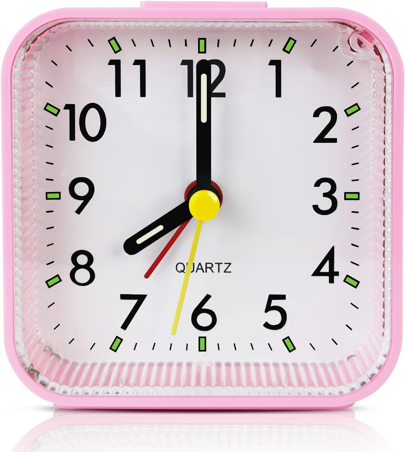 Lamisola Small Analog Travel Alarm Clock, Battery Operated Desk Table Shelf Clock for Kids, Quieter Bedside Alarm Clocks for Bedrooms Bathroom Living Room Kitchen, Black