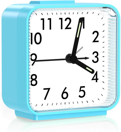 Analog Alarm Clock, Silent Non Ticking Table Clock, Travel Bedside Clock with Snooze, Night Light, Ascending Beep Sounds, Battery Operated Loud Small Clocks for Bedroom Travel Office, Black