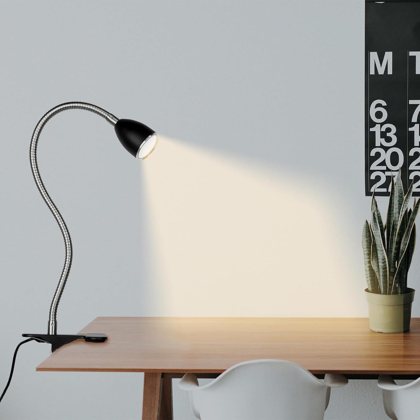 Desk lamp Eye-Caring Table Lamps, 360°Rotation Gooseneck Clip on Lamp Reading Light Portable Reading Book Light Clamp Study Desk Lamps for Bedroom and Office Home Lighting (White)