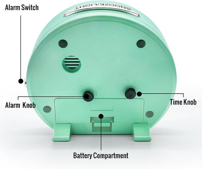 Lamisola 4 Inch Alarm Clock for Bedrooms, Small Analog Desk Clock, Black
