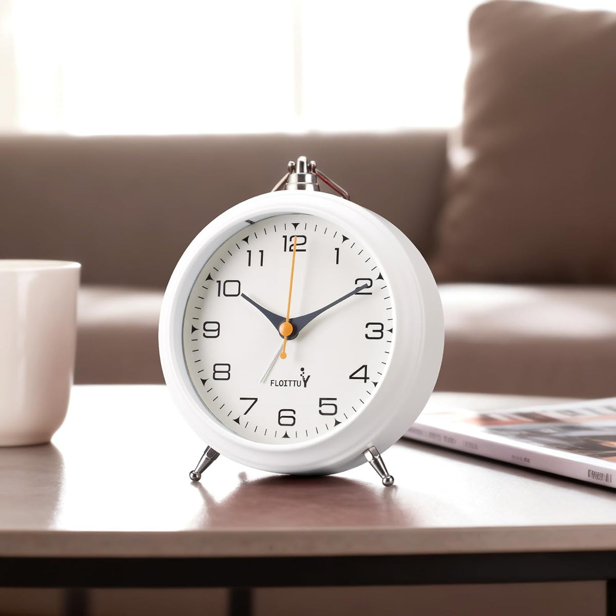 FLOITTUY 4.5" Battery Operated Antique Retro Analog Metal Alarm Clock, Silent Bedside Desk Clock, Wall-Hanging Vintage Clock(Exquisite Bronze)