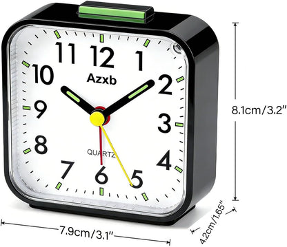 Analog Alarm Clock, Silent No Ticking Battery Operated Travel Alarm Clock with Night Light, Snooze, Loud Alarm, Luminous, Quiet Small Desk Clock for Bedrooms Deep Sleeper Adults Kids, Easy Set