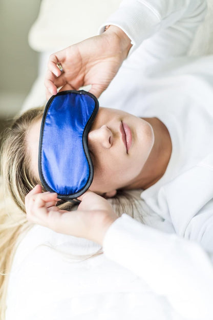 Dream Essentials Snooz Silky Soft Sleep Mask - Black