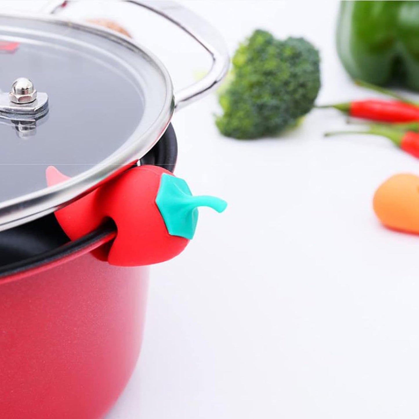 4 Pcs Spill-Proof Lid Lifter for Soup Pot,Pot Lid Holder,Boil Over Spill Stopper Silicone Spill Proof Lid Heat Resistant Pot Lid Holder Kitchen Cooking Gadgets (Multicolor)