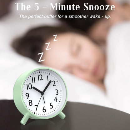 Analog Alarm Clock Night Ligh Battery Operated for Bedroom