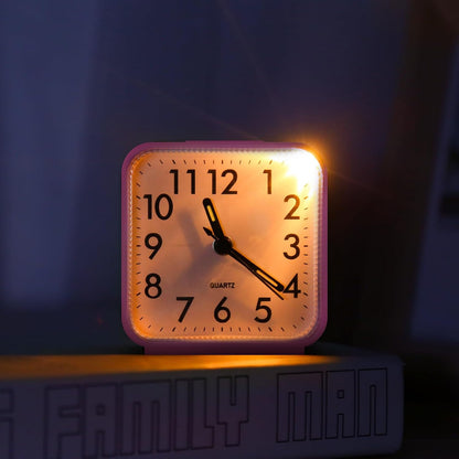 Analog Alarm Clock, Bedside Clocks Battery Powered, Silent Non Ticking Travel Clock with Night Light, Snooze, Easy Set, Clock for Heavy Sleepers Kids Elder Travel Bedroom Office, Pink