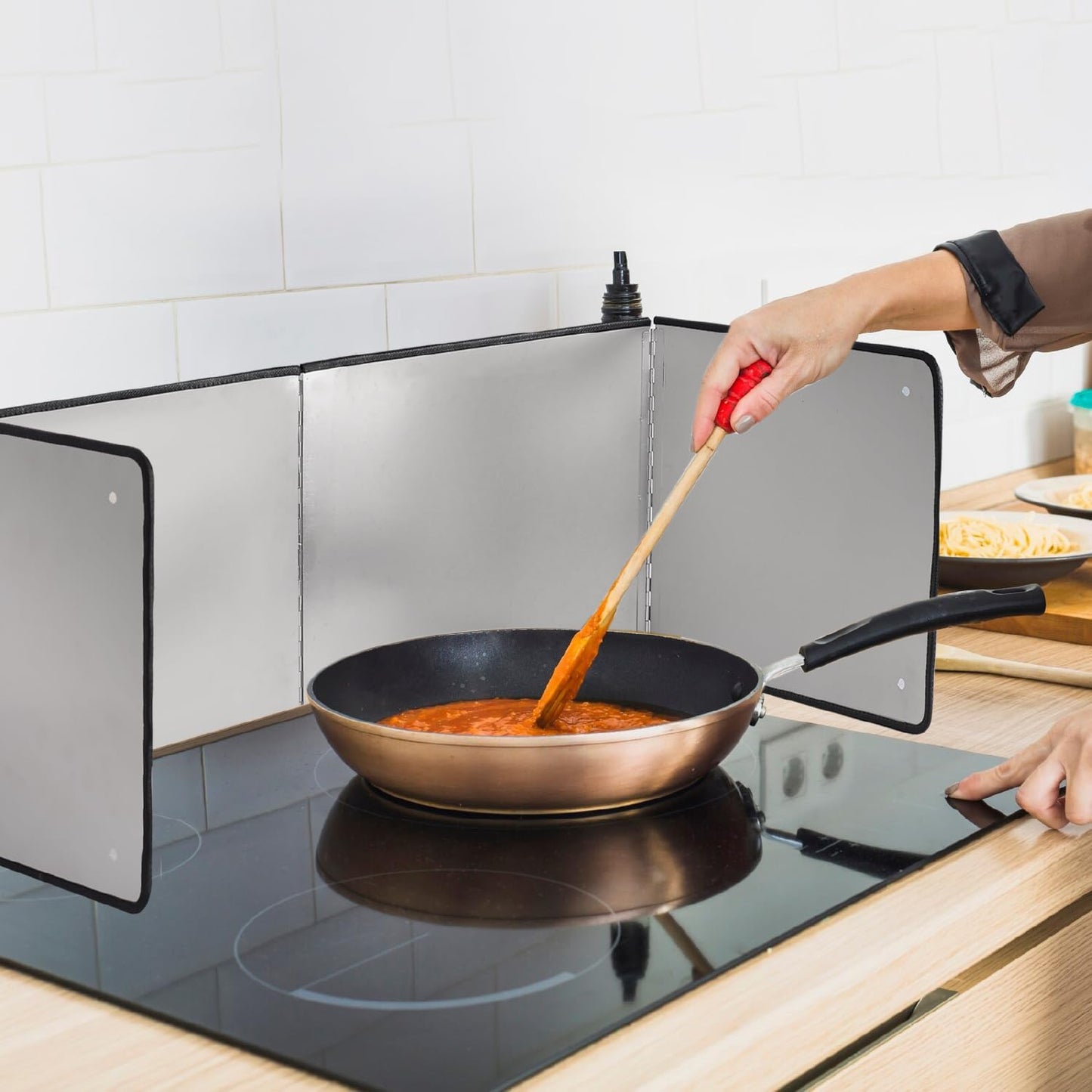 Silver Large 2 Pieces 2 Sided Stainless steel Splatter Guard for Frying Stove Top,Oil Splash Guard Cooking for Stove,Non Stick Foldable Splatter Screen