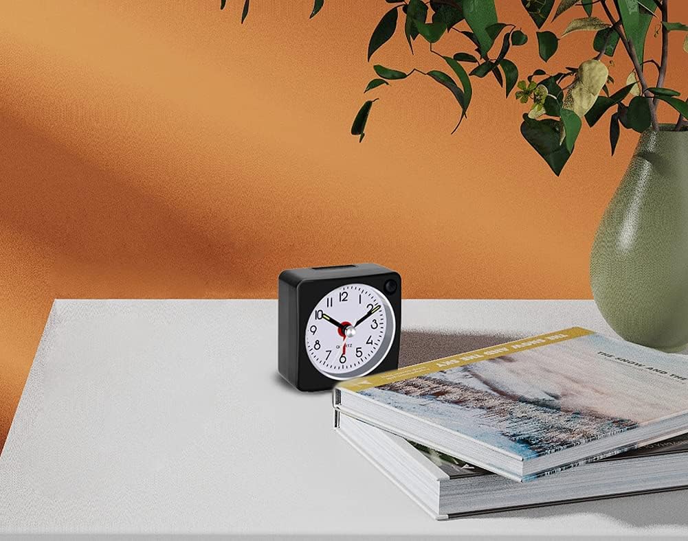 Travel Analog Alarm Clock, 2.25 inch, Ultra Small Clock with Snooze and Light Function, Super Silent Non Ticking, Battery Operated, Easy Setting