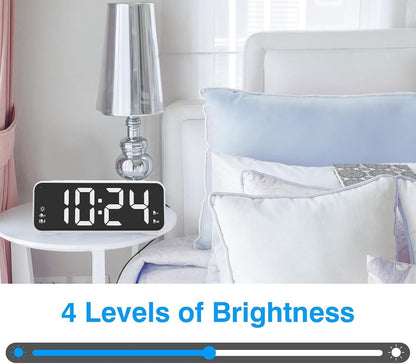 LoudVibrating Alarm Clock for Heavy Sleepers, Alarm Clock with Bed Shaker, Large LED Digital Display AlarmClock with Corded Vibrator for Hearing Impaired Deaf Teens