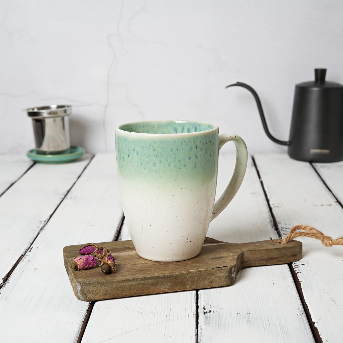 Bosmarlin Ceramic Tea Cup with Infuser and Lid, 13.5 Oz, Loose Leaf Tea Steeper Mug with Strainer, Microwave and Dishwasher Safe, Reactive Glaze (13.5 Oz, Pale Green)