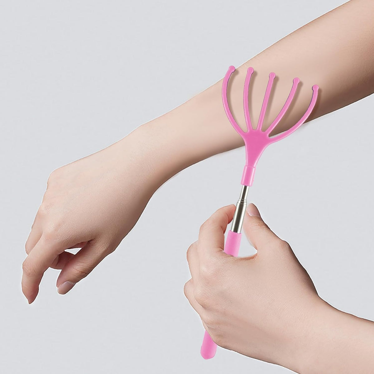 Silicone Back Scratching Tool Extendable Telescopic Back Scratcher Skin Safe Bristle Claw Back Scratcher with Folding Handle
