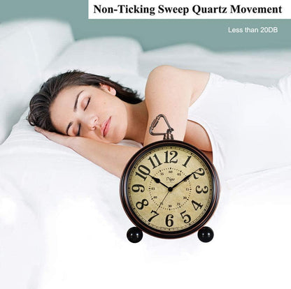 Maxspace 5.2in Analog Clock, Retro Silent Desk Clock Non-Ticking & Battery Operated with Quartz Movement,Clock Decor for Bedroom Living Room