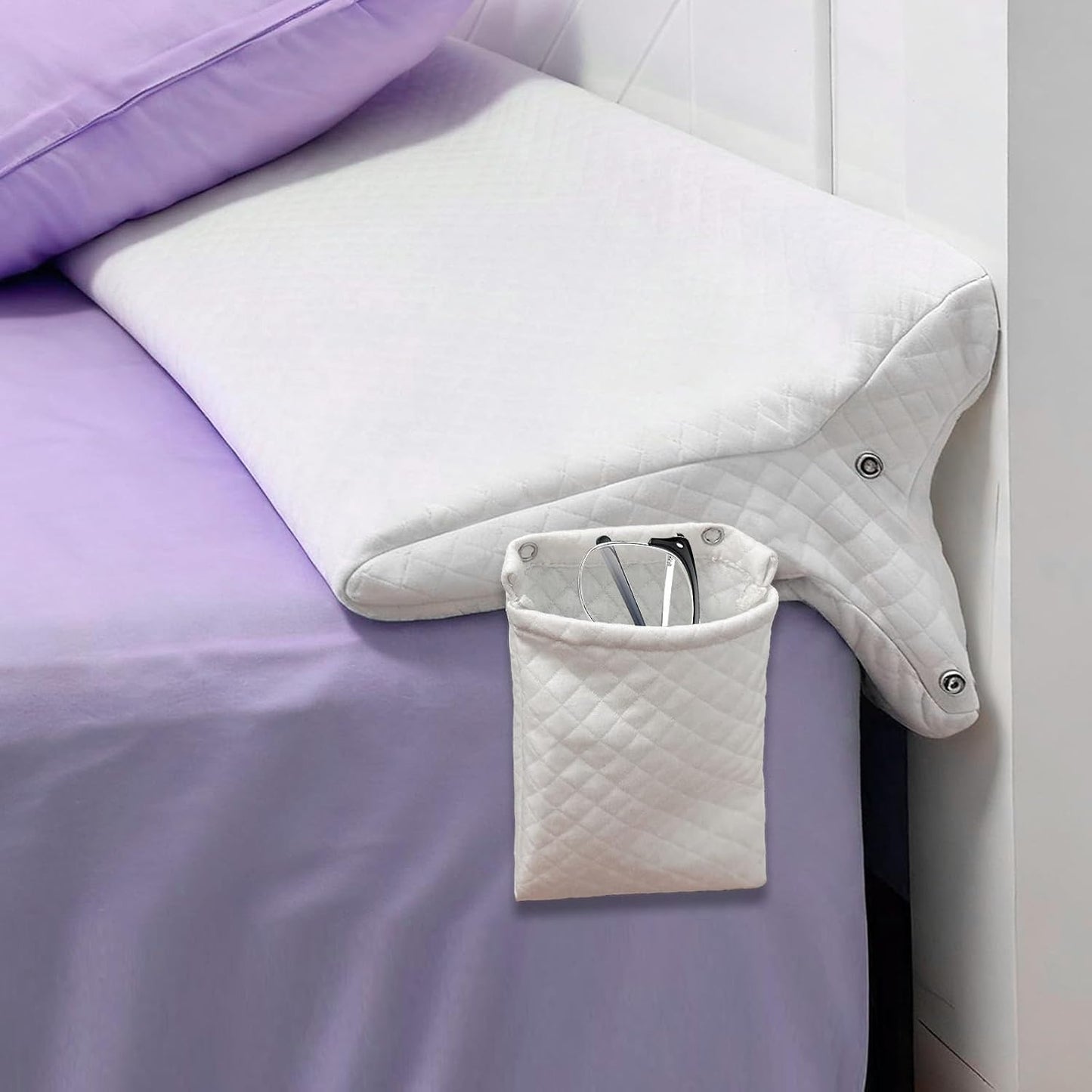 JZHLLA Triangle Bed Gap Filler Queen High Density Foam Headboard Gap Filler Pillow with 2 PCS Pockets and Removable Washable Cover, Prevent Items from Falling