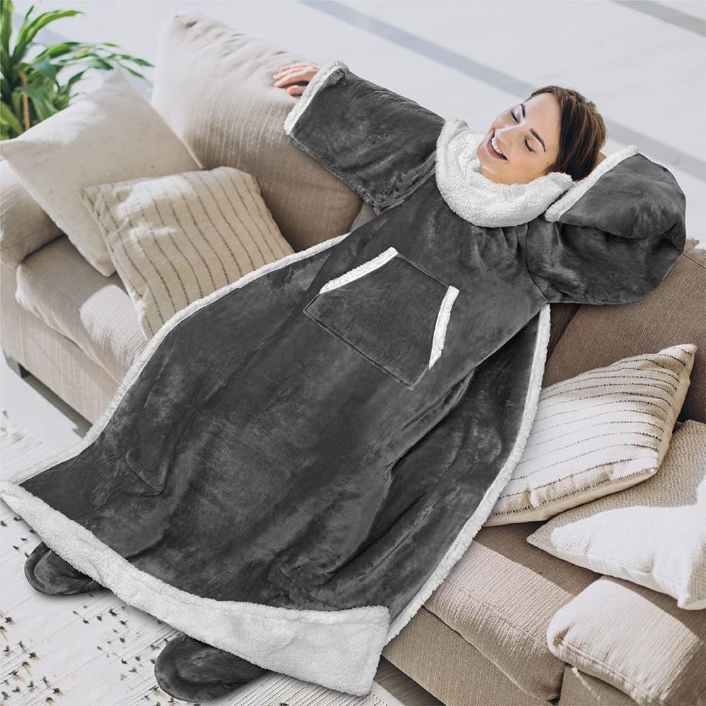 PAVILIA Fleece Blanket with Sleeves, Foot Pockets for Women Men Adults, Plush Wearable Blanket Throw Wrap, Warm Snuggle Blanket Robe, Cozy Gift Ideas Wife Mom, Dark Purple