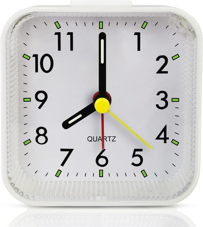Lamisola Small Analog Travel Alarm Clock, Battery Operated Desk Table Shelf Clock for Kids, Quieter Bedside Alarm Clocks for Bedrooms Bathroom Living Room Kitchen, Black
