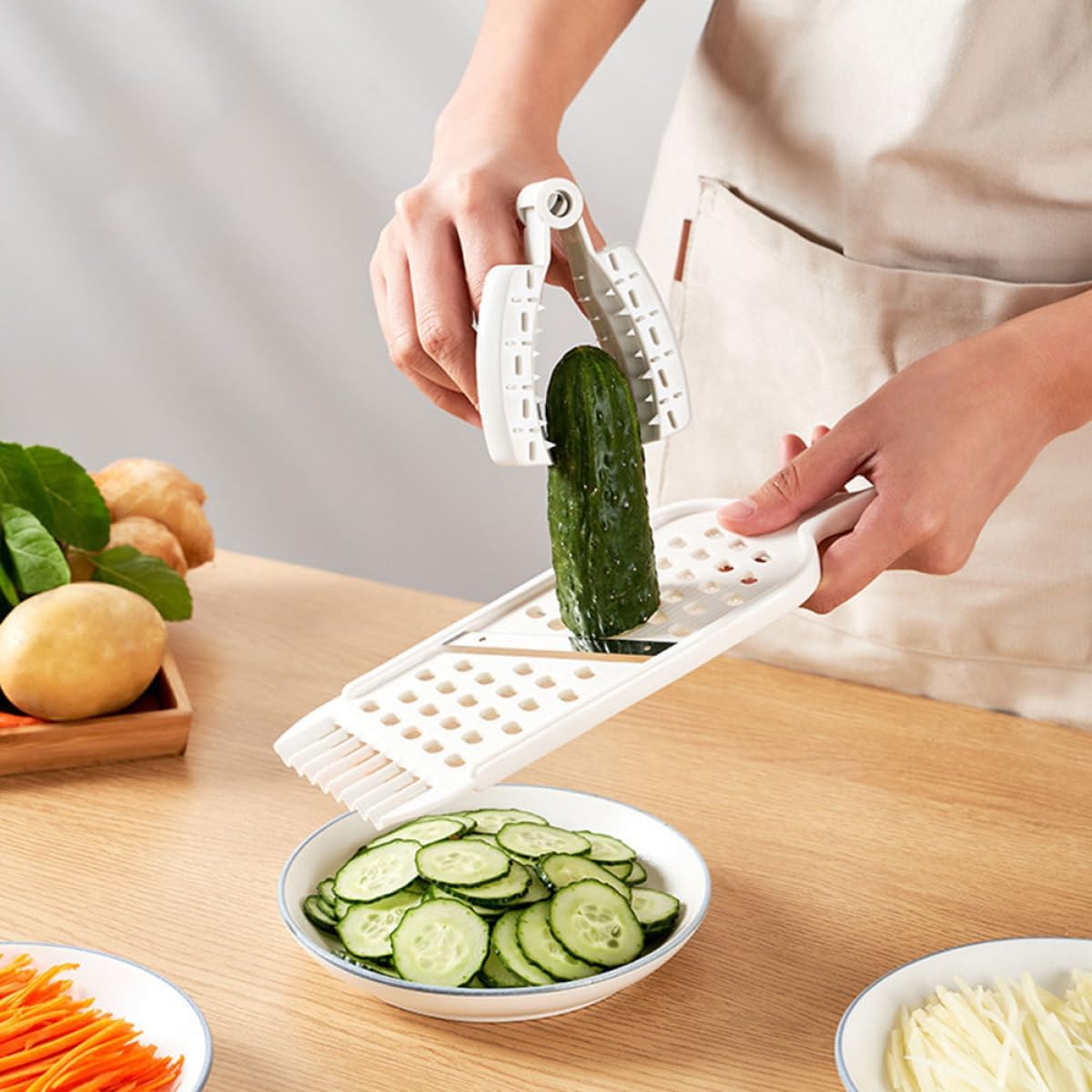 FOMIYES 3pcs Finger Protective Shields for Vegetable Cutting, Grater Finger Guard Safety Protectors, Hand Guards for Kitchen Chopping and Slicing Tasks