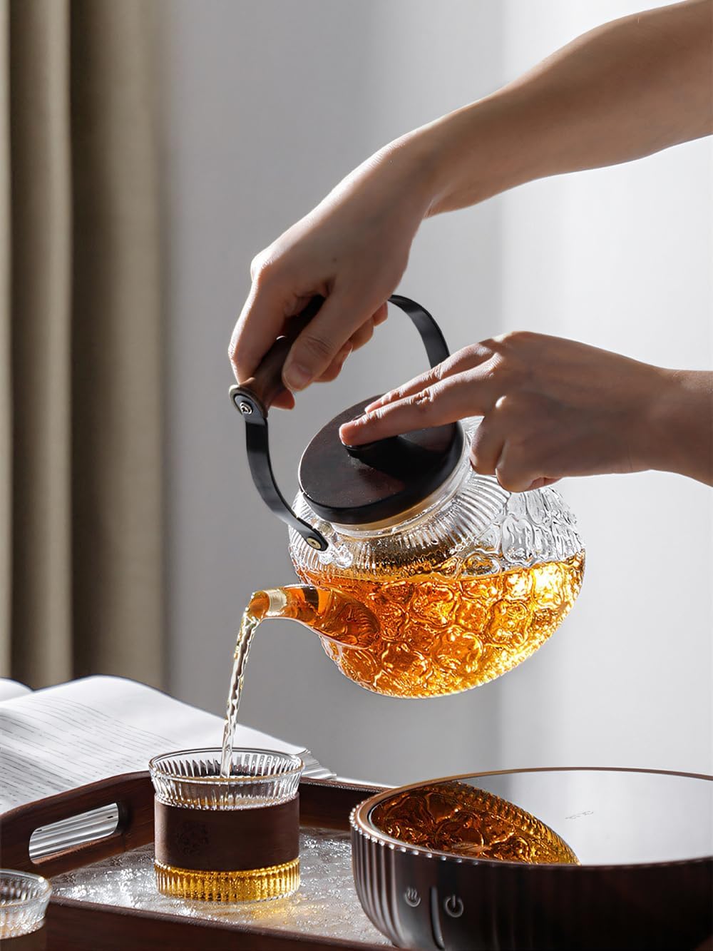 Stovetop Safe Glass Teapot with Malus Spectabilis Pattern Removable Infuser Fine Borosilicate Tea Pot perfect for Fruit Flowering Tea Canister Premium Quality Tea Kettle Gift(Transparent)