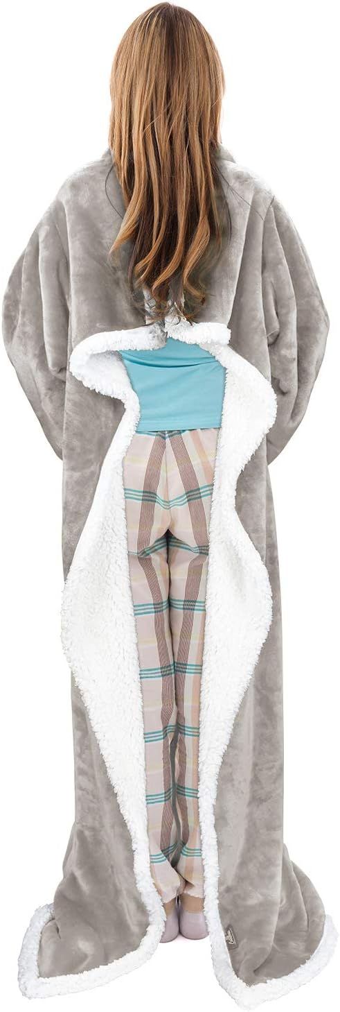 Catalonia Wearable Blanket with Sleeves & Foot Pocket for Adults | Soft Fleece Throw Wrap with Hands-Free Comfort, Perfect for Reading, TV Time & Relaxing, Christmas Gift for Women & Men