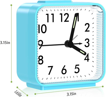 Analog Alarm Clock, Bedside Clocks Battery Powered, Silent Non Ticking Travel Clock with Night Light, Snooze, Easy Set, Clock for Heavy Sleepers Kids Elder Travel Bedroom Office, Pink