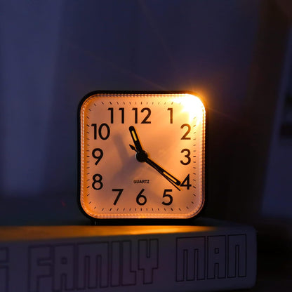 Analog Alarm Clock, Bedside Clocks Battery Powered, Silent Non Ticking Travel Clock with Night Light, Snooze, Easy Set, Clock for Heavy Sleepers Kids Elder Travel Bedroom Office, Pink