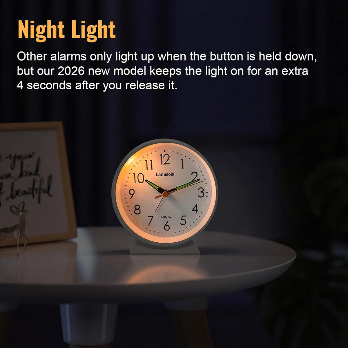 4.5 Inch Small Desk Clock Battery Analog Alarm Clock for Bedroom, Black
