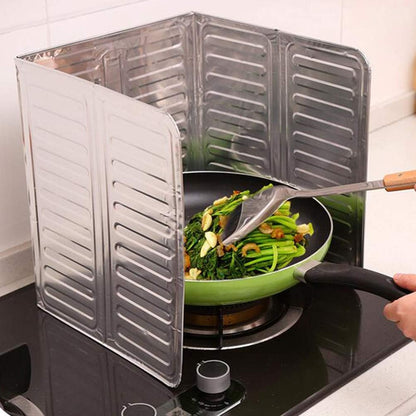 TOPINCN 3 Sided Splatter Guard Foldable Grease Splatter Screen for Frying Pan, Kitchen Splatter Shieldes Aluminum Foil Splashs Guard Oil Proof Plate Board for Kitchen Restaurant (silver)